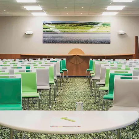 Ibis Styles Marseille Aeroport Hotel 3*