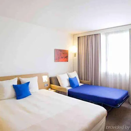 Ibis Styles Marseille Aeroport Hotell 3*